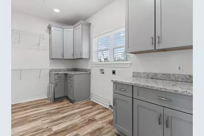 10270 County Road 112, Van Vleck, TX 77482 - Photo 12