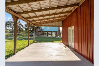 10270 County Road 112, Van Vleck, TX 77482 - Photo 32
