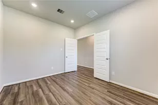 1218 Glendora Dr, Rosharon, TX 77583 - Photo 6