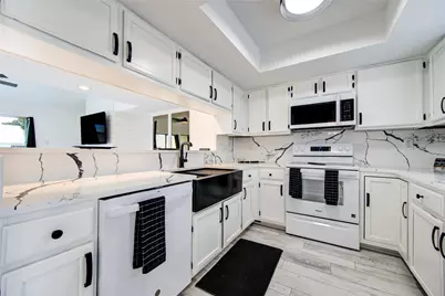14777 Wunderlich Drive #1006, Houston, TX 77069 - Photo 6