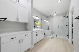 4042 Glen Cove Dr, Houston, TX 77021 - Photo 30