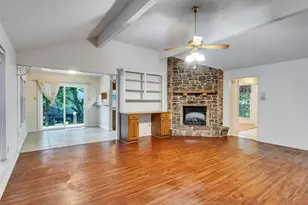 185 Lake Dr, Onalaska, TX 77360 - Photo 34