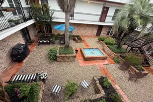 1909 Brun St, Houston, TX 77019 - Photo 1