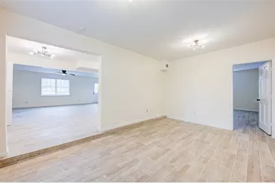 630 Martin L King Street N, Liberty, TX 77575 - Photo 18