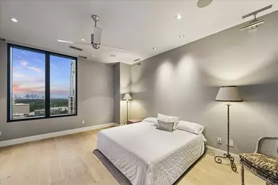 1409 Post Oak Boulevard #2202, Houston, TX 77056 - Photo 18