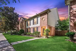 607 Travis St, Webster, TX 77598 - Photo 1