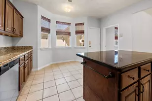 607 Travis St, Webster, TX 77598 - Photo 14