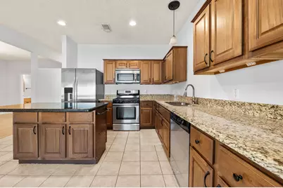 607 Travis Street #5, Webster, TX 77598 - Photo 12