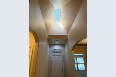 203 Fairwind Trail Drive, Conroe, TX 77385 - Photo 4