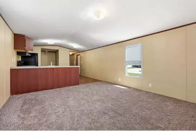 3031 Bay Oaks Harbor Drive, Baytown, TX 77523 - Photo 8