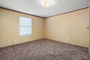 3031 Bay Oaks Harbor Dr, Baytown, TX 77523 - Photo 16