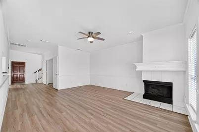 1253 El Camino Village Drive, Webster, TX 77058 - Photo 18