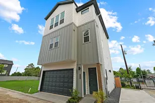 4832 - 4834 Pinemont Dr, Houston, TX 77092 - Photo 2