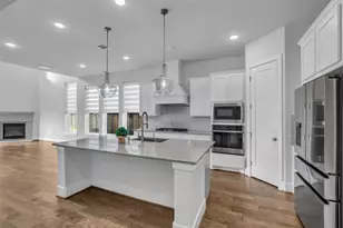 16 Clearview Terrace Pl, Tomball, TX 77375 - Photo 1