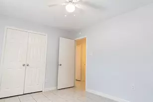 7818 Oak Knoll Ln Ln, Houston, TX 77028 - Photo 12