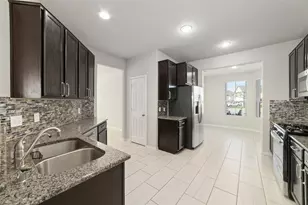 14838 Ruddy Duck Ln, Houston, TX 77049 - Photo 8