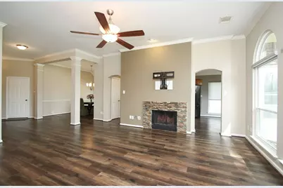 6102 Fox Wind Court, Houston, TX 77041 - Photo 10