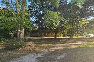 1132 Liberty Ave, Livingston, TX 77351 - Photo 22