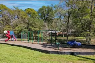 13126 S Lee Shore Dr, Willis, TX 77318 - Photo 20