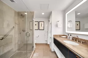 1300 Lamar St, Houston, TX 77010 - Photo 26