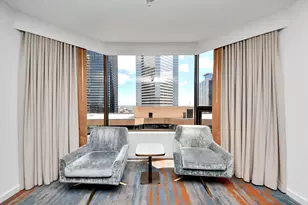 1300 Lamar St, Houston, TX 77010 - Photo 10