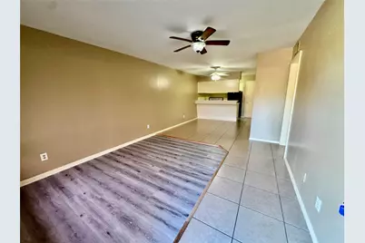 2201 N Grand Boulevard #4, Pearland, TX 77581 - Photo 8