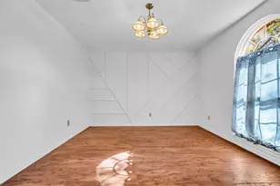 4007 Greenwood Dr, Pearland, TX 77584 - Photo 6