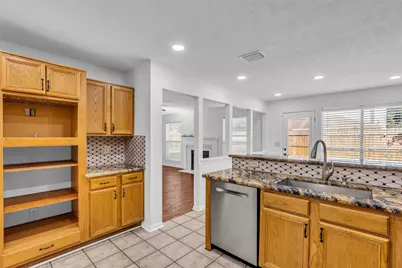 4007 Greenwood Drive, Pearland, TX 77584 - Photo 12