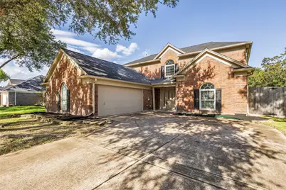 4007 Greenwood Drive, Pearland, TX 77584 - Photo 2