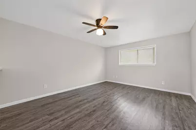 427 Hollyvale Drive #20, Houston, TX 77060 - Photo 10