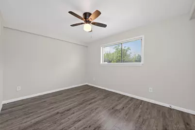 427 Hollyvale Drive #20, Houston, TX 77060 - Photo 16