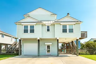 13931 San Domingo Dr, Galveston, TX 77554 - Photo 2