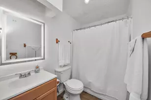 12807 Crystal Cove Dr, Houston, TX 77044 - Photo 8