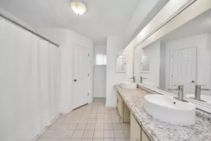 12807 Crystal Cove Dr, Houston, TX 77044 - Photo 22