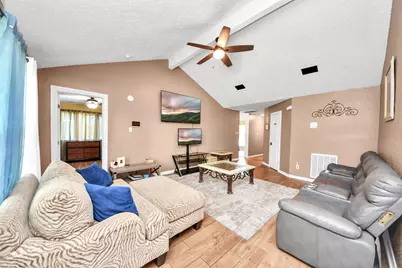 12807 Crystal Cove Drive, Houston, TX 77044 - Photo 14
