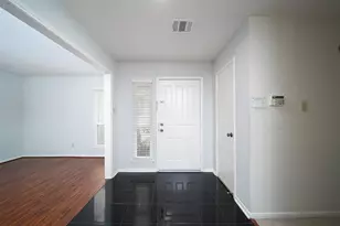 2838 Colony Dr, Sugar Land, TX 77479 - Photo 16