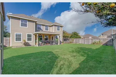 5122 Creekside Avenue, Baytown, TX 77523 - Photo 38