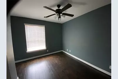 5918 Vinland Shores Court, Spring, TX 77379 - Photo 10