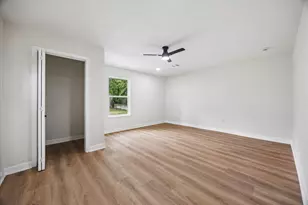 5203 Gladstone Dr, Austin, TX 78723 - Photo 20