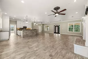 2051 Hillview Rd, Bellville, TX 77418 - Photo 14