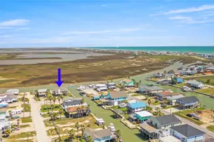 426 Shark Ln, Surfside Beach, TX 77541 - Photo 24