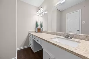 13823 Ivymount Dr, Sugar Land, TX 77498 - Photo 20