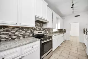 4112 Meyerwood Dr, Houston, TX 77025 - Photo 30