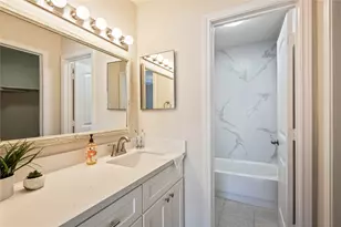 18800 Egret Bay Blvd, Webster, TX 77058 - Photo 20