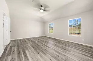 2925 La Salle Ave, Conroe, TX 77304 - Photo 12