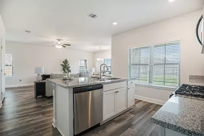 5311 West Bayou Maison Circle, Dickinson, TX 77539 - Photo 12