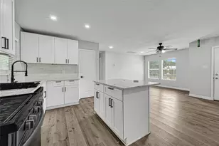 1114 Maroby St, Houston, TX 77017 - Photo 8