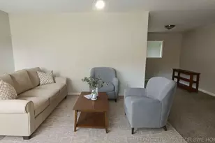 9206 Mirawood St, Houston, TX 77078 - Photo 2
