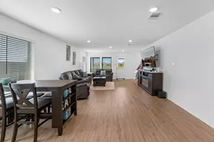 444 Maple Bnd Ln, La Marque, TX 77568 - Photo 10