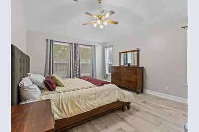 2015 E Trail Water Court, Houston, TX 77339 - Photo 8